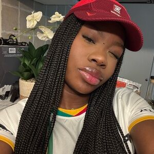 Meet your Posher, Ogechi